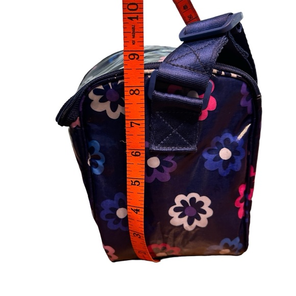 Vera Bradley Lunch Tote - Picture 8 of 16